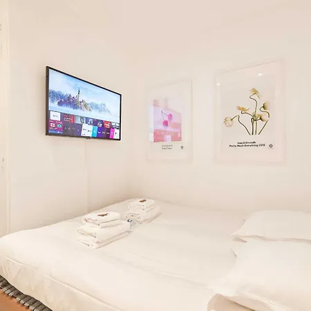 Classy 2bd-4p - Eiffel Tower Apartment *